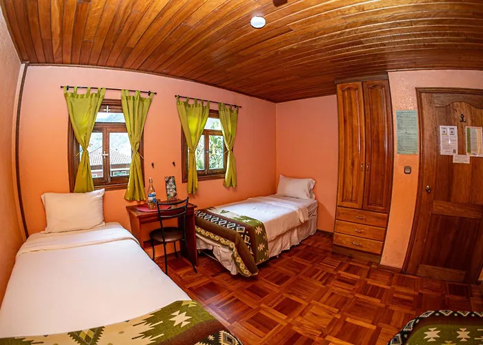 Banos (Tungurahua) Spa Hotels