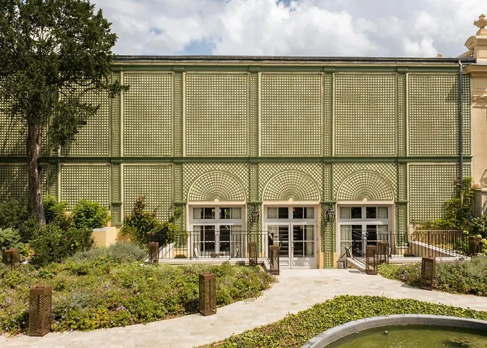 Versailles Spa Hotels