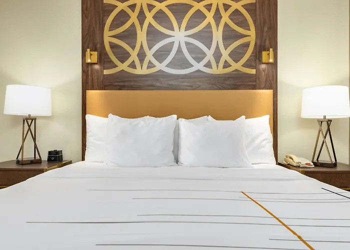 Lakeway Spa Hotels