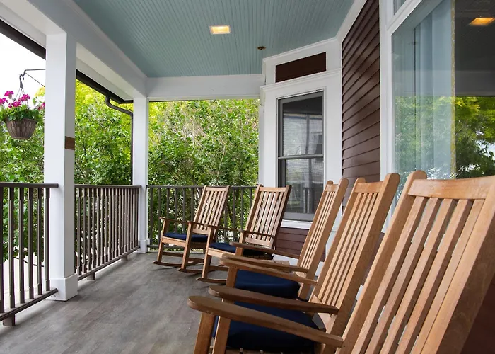 Mackinac Island Spa Hotels