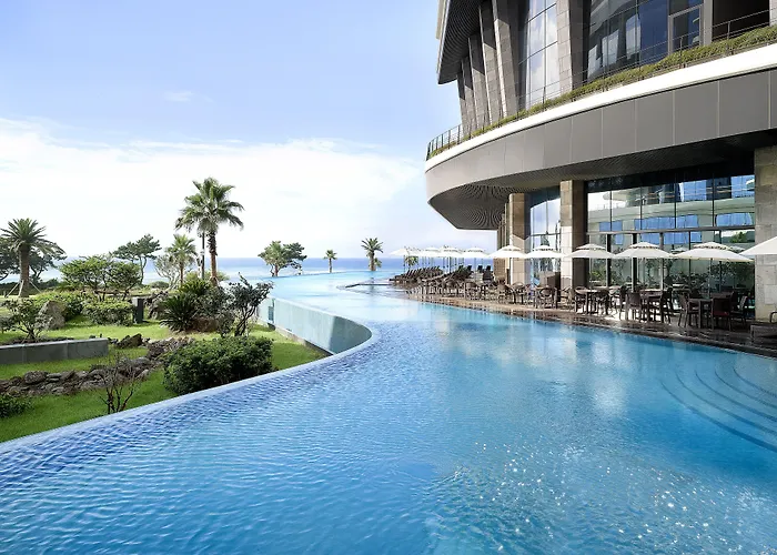 Seogwipo Spa Hotels