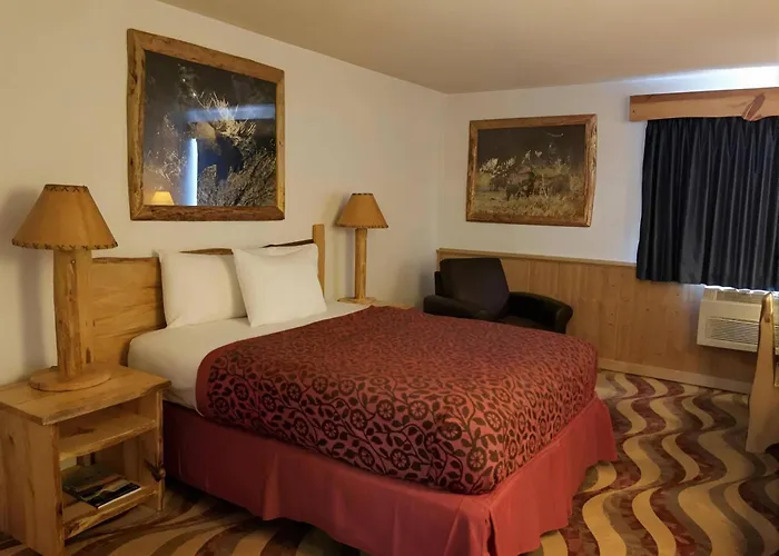 Sandpoint Spa Hotels