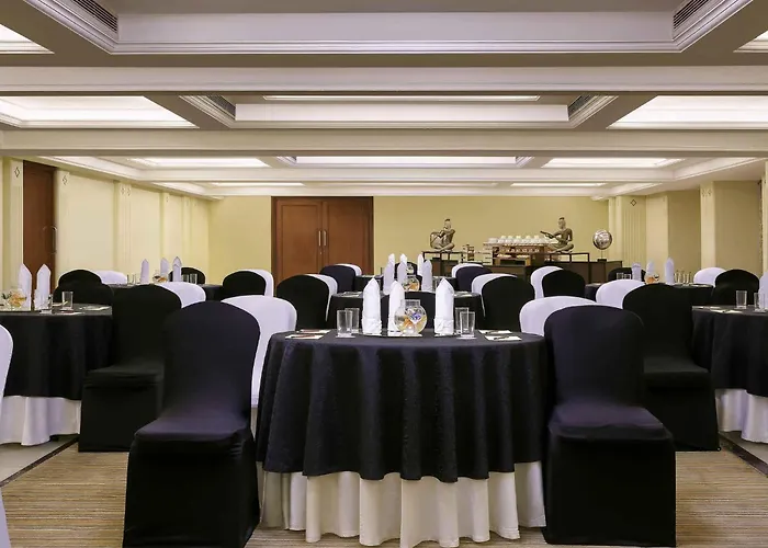 Vadodara Spa Hotels