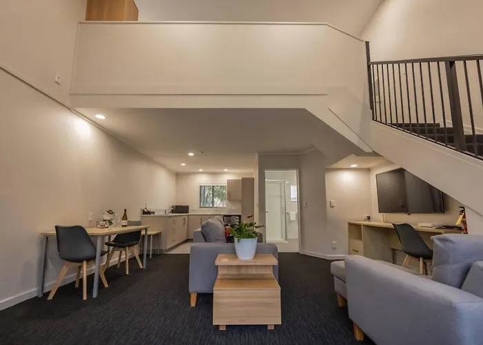 Palmerston North Spa Hotels