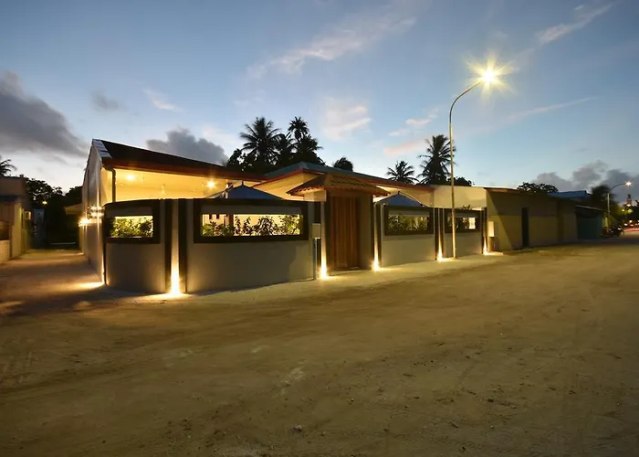 Ukulhas Island Spa Hotels